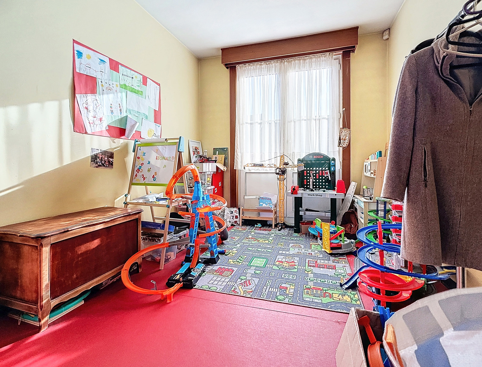 Maison bourgeoise et élégante à rafraîchir