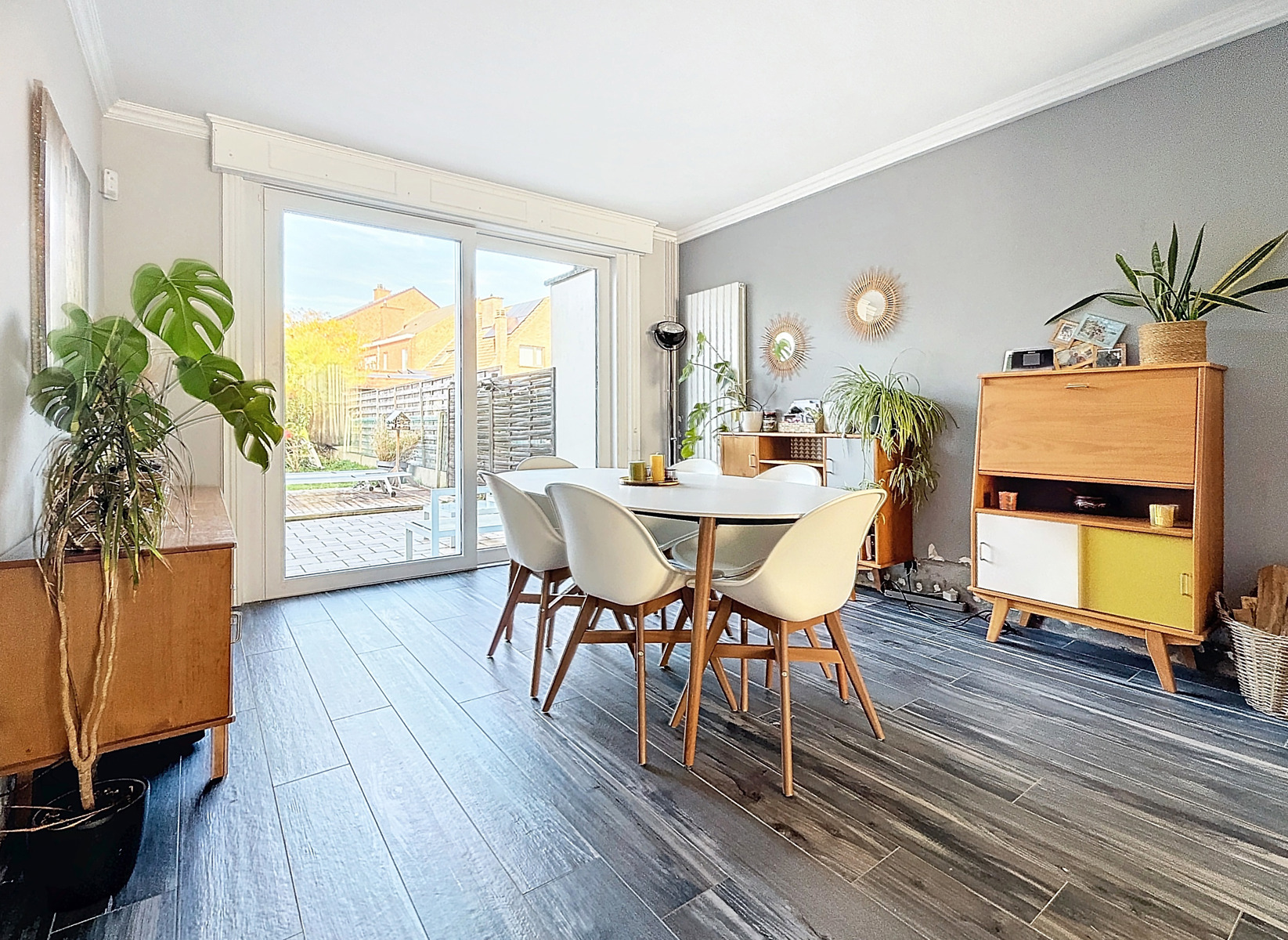 Maison bourgeoise et élégante à rafraîchir