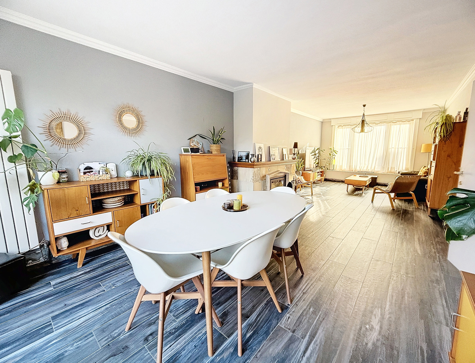 Maison bourgeoise et élégante à rafraîchir