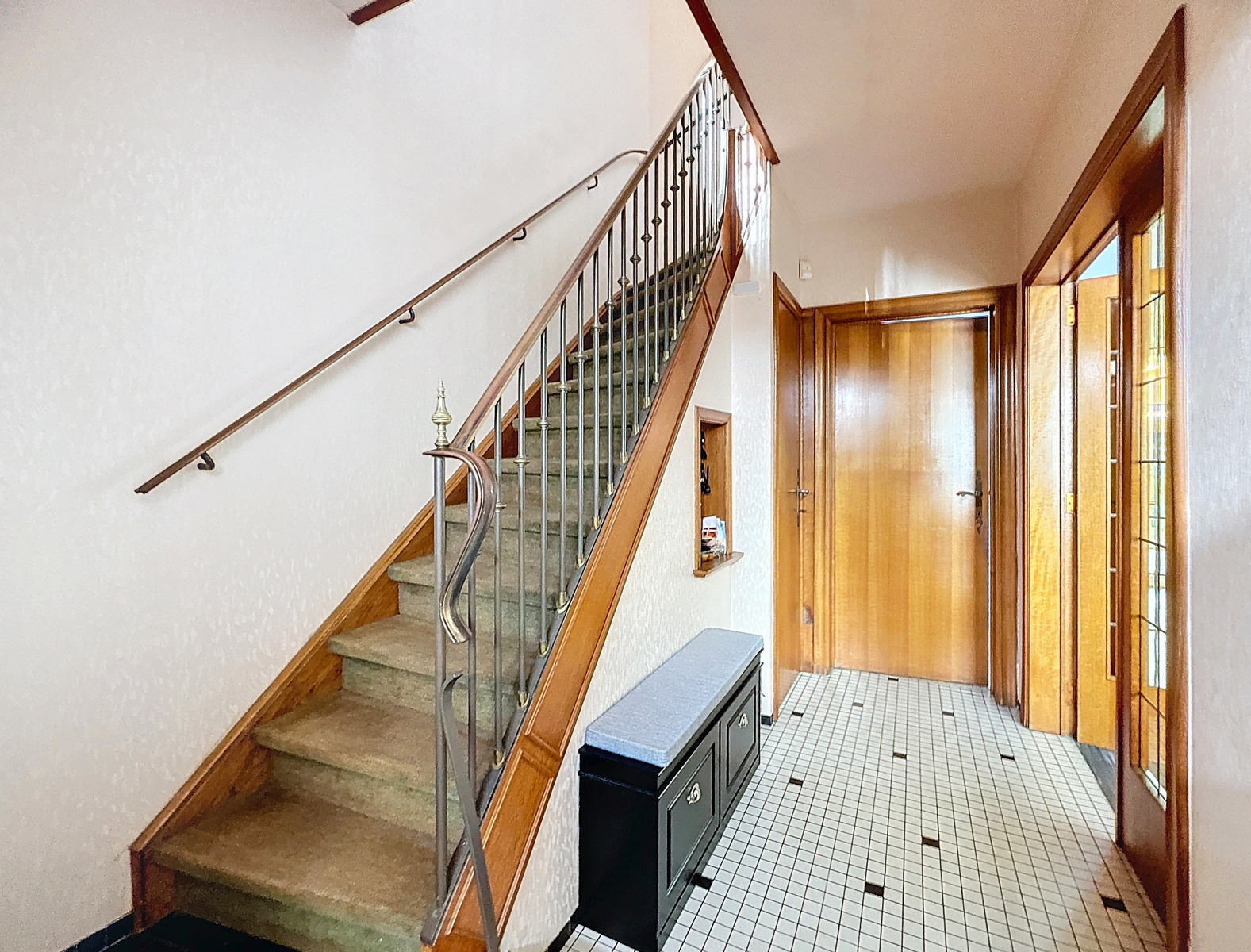 Maison bourgeoise et élégante à rafraîchir