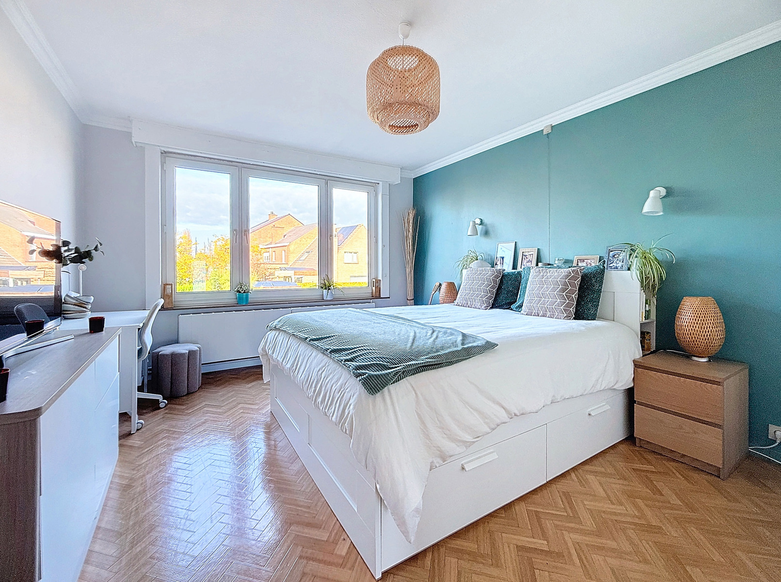 Maison bourgeoise et élégante à rafraîchir