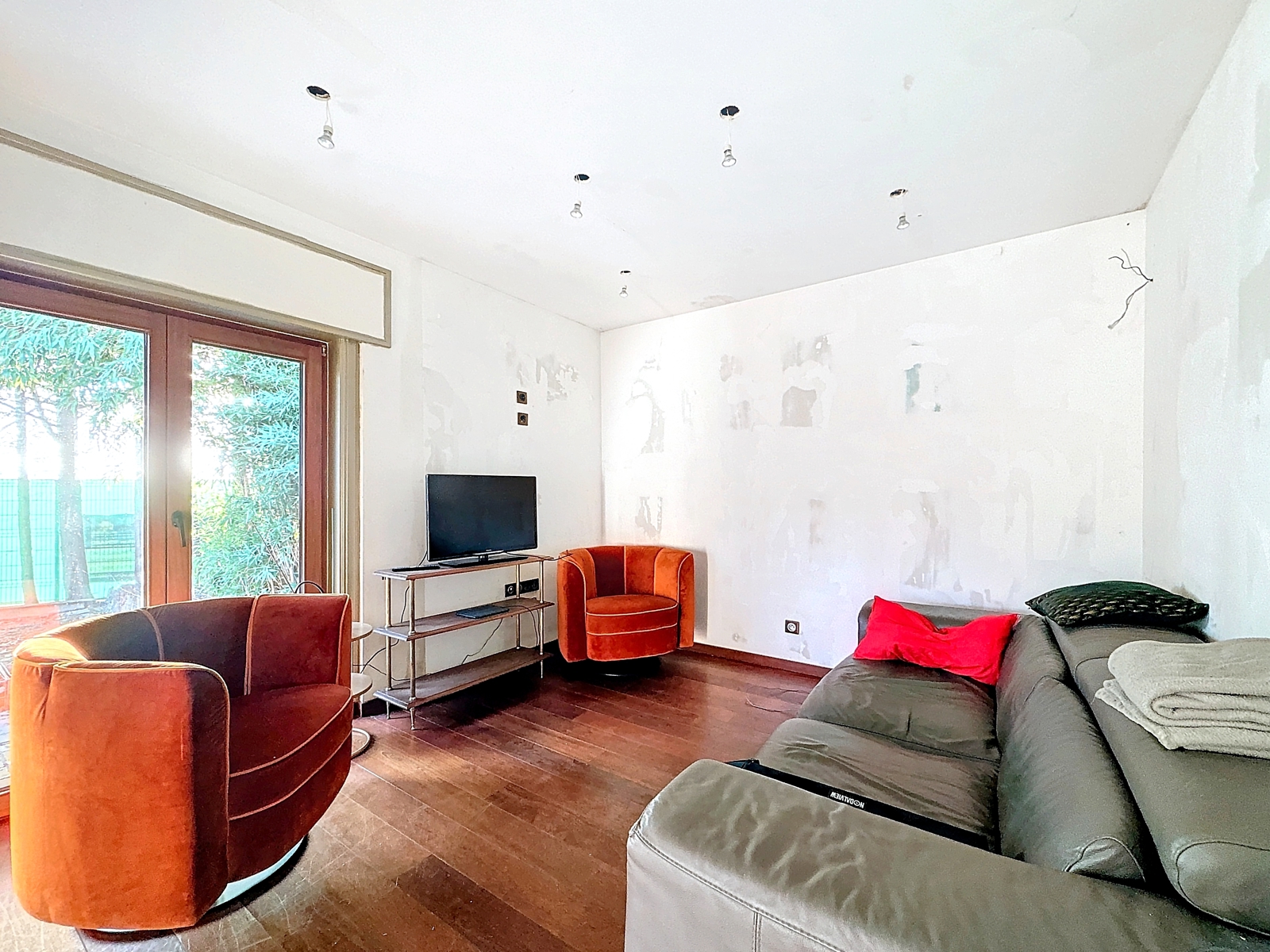 Villa plain-pied 4 chambres sur parcelle d`environ 1700 m²
