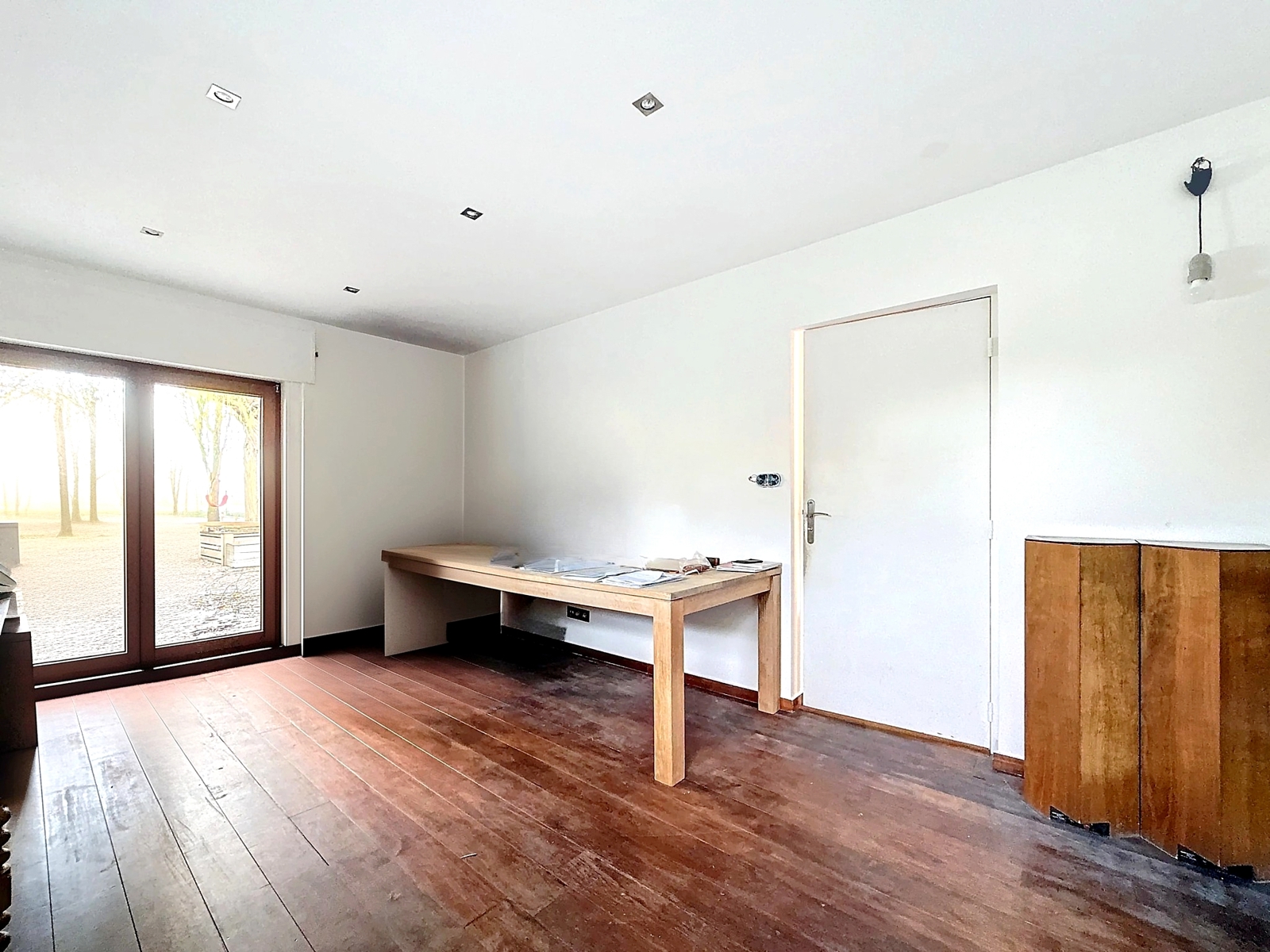 Villa plain-pied 4 chambres sur parcelle d`environ 1700 m²