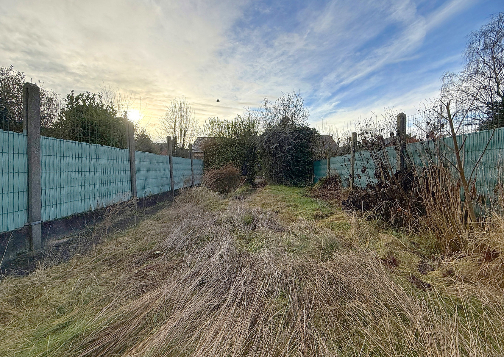 Maison mitoyenne avec jardin à Luingne