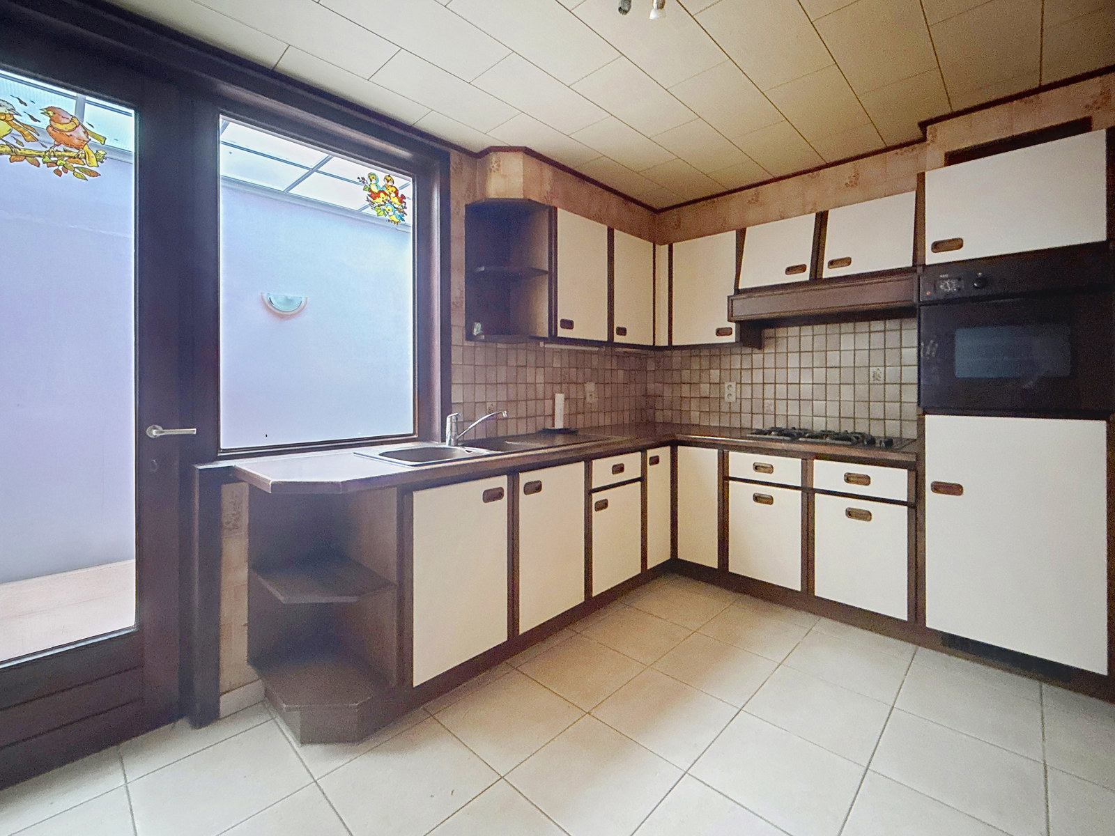 Maison mitoyenne avec jardin à Luingne