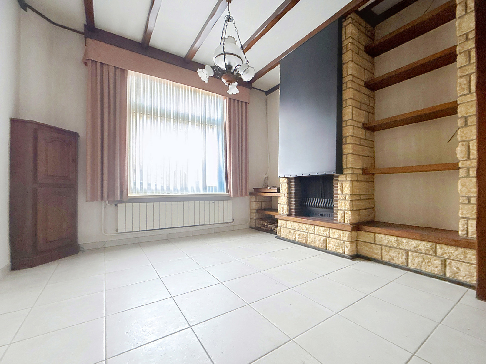 Maison mitoyenne avec jardin à Luingne