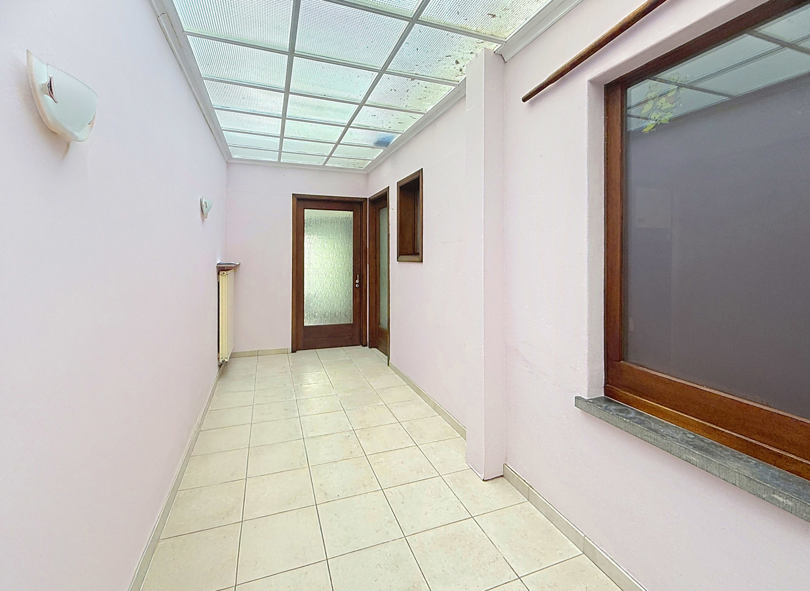 Maison mitoyenne avec jardin à Luingne