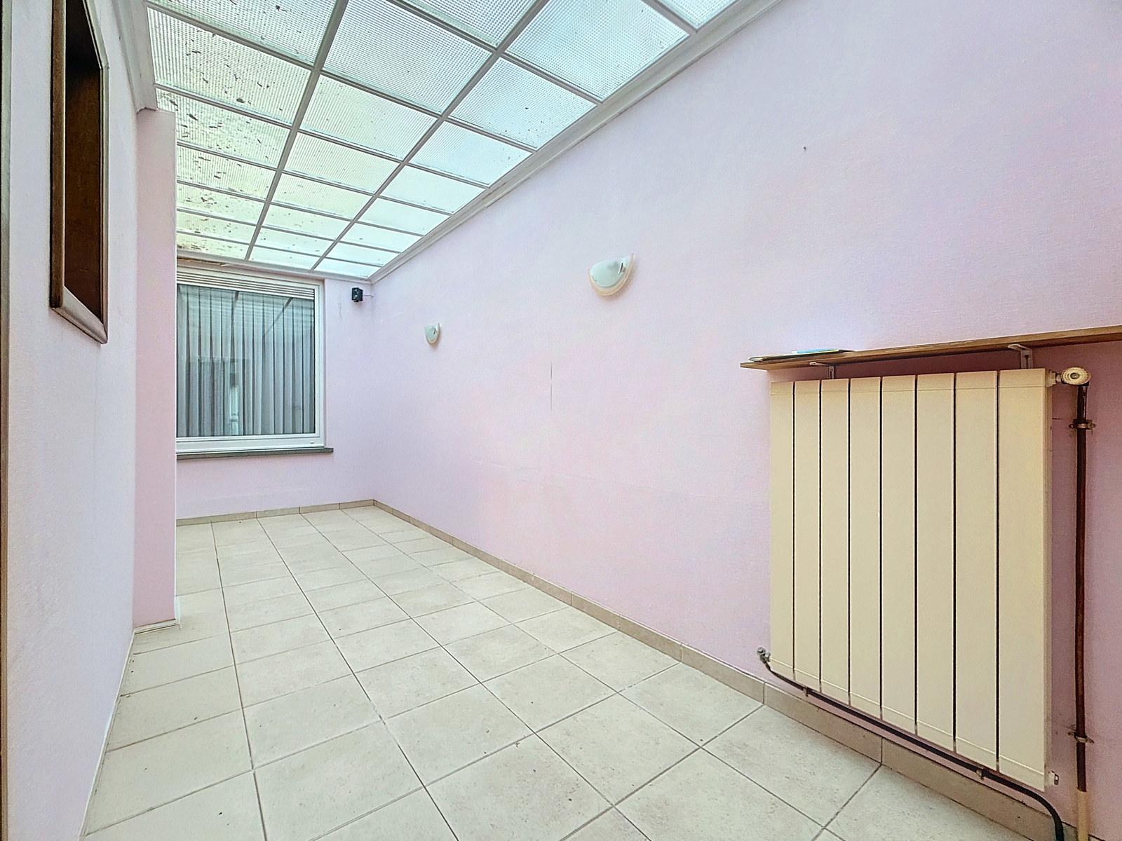 Maison mitoyenne avec jardin à Luingne