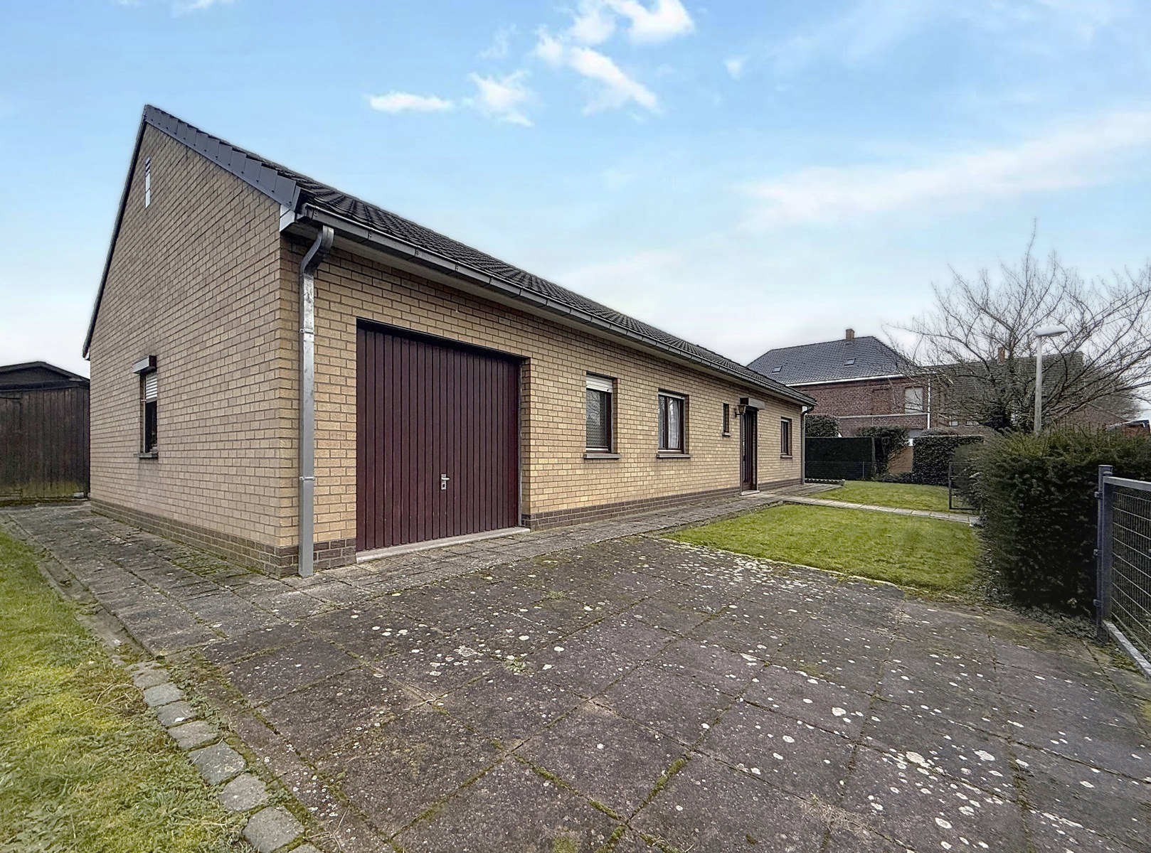 Charmante maison plain-pied à Pottes avec garage et jardin