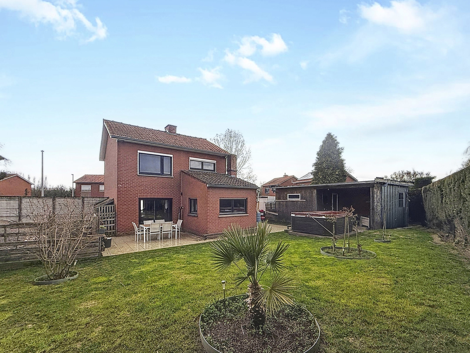 Maison individuelle rénovée à Espierres 