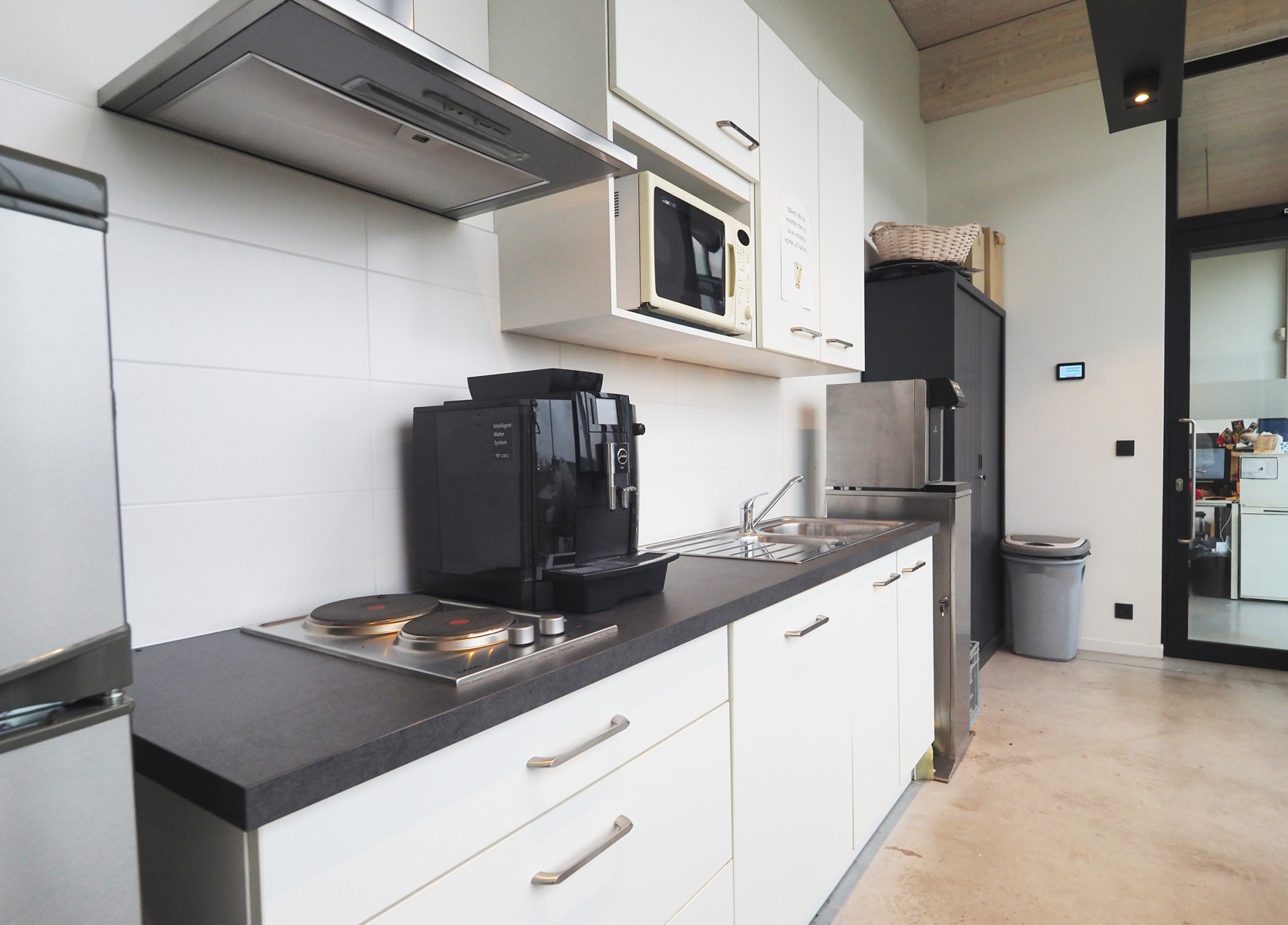 Splendide bureau à louer en open-space