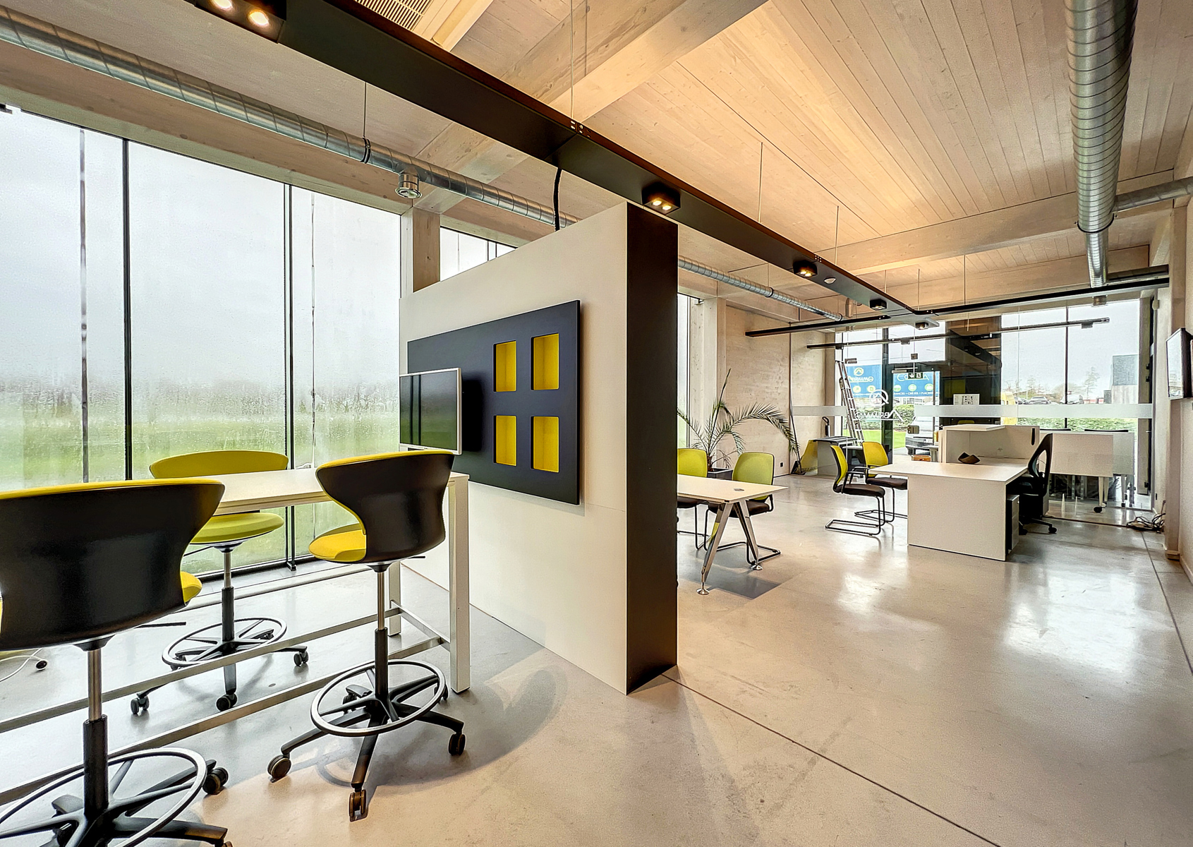 Splendide bureau à louer en open-space