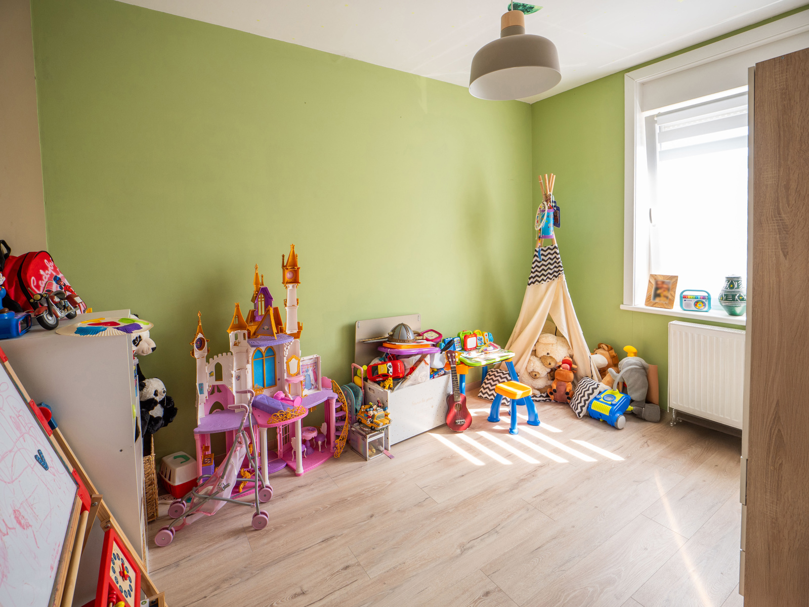 Charmante maison familiale à Luingne, 3 chambres avec jardin