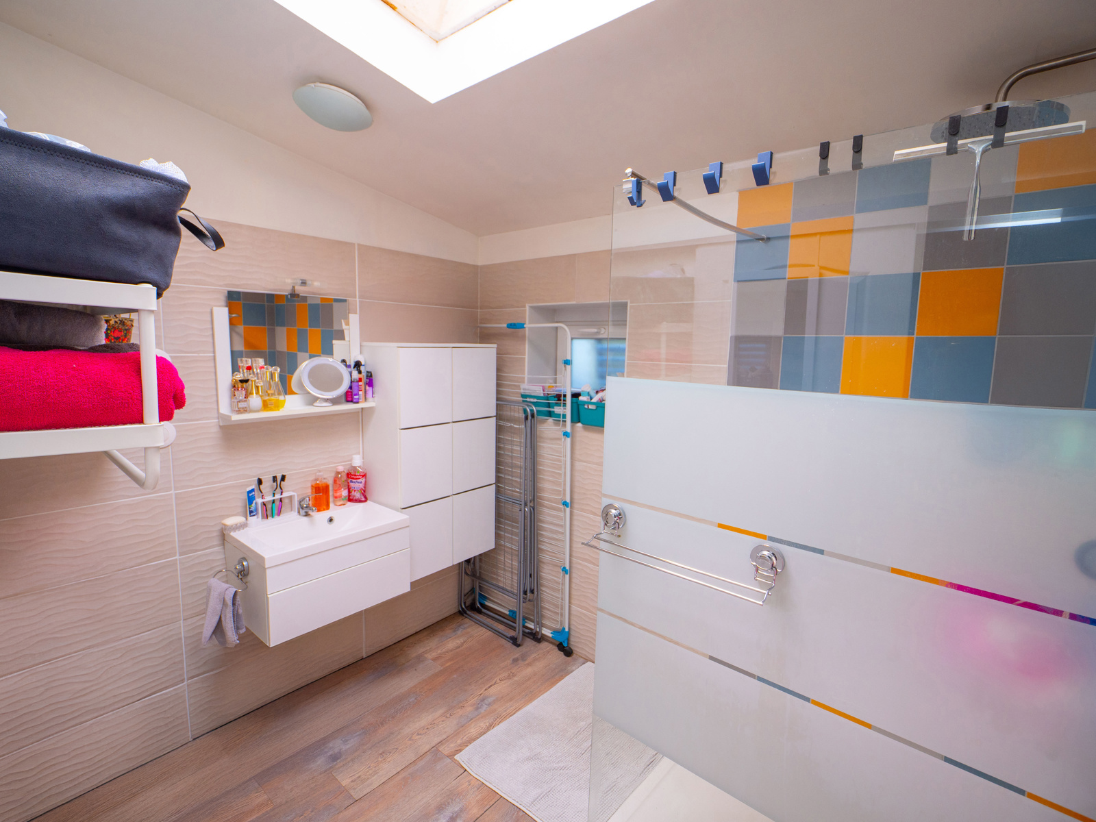 Maison 3 chambres avec jardin proche des axes principaux