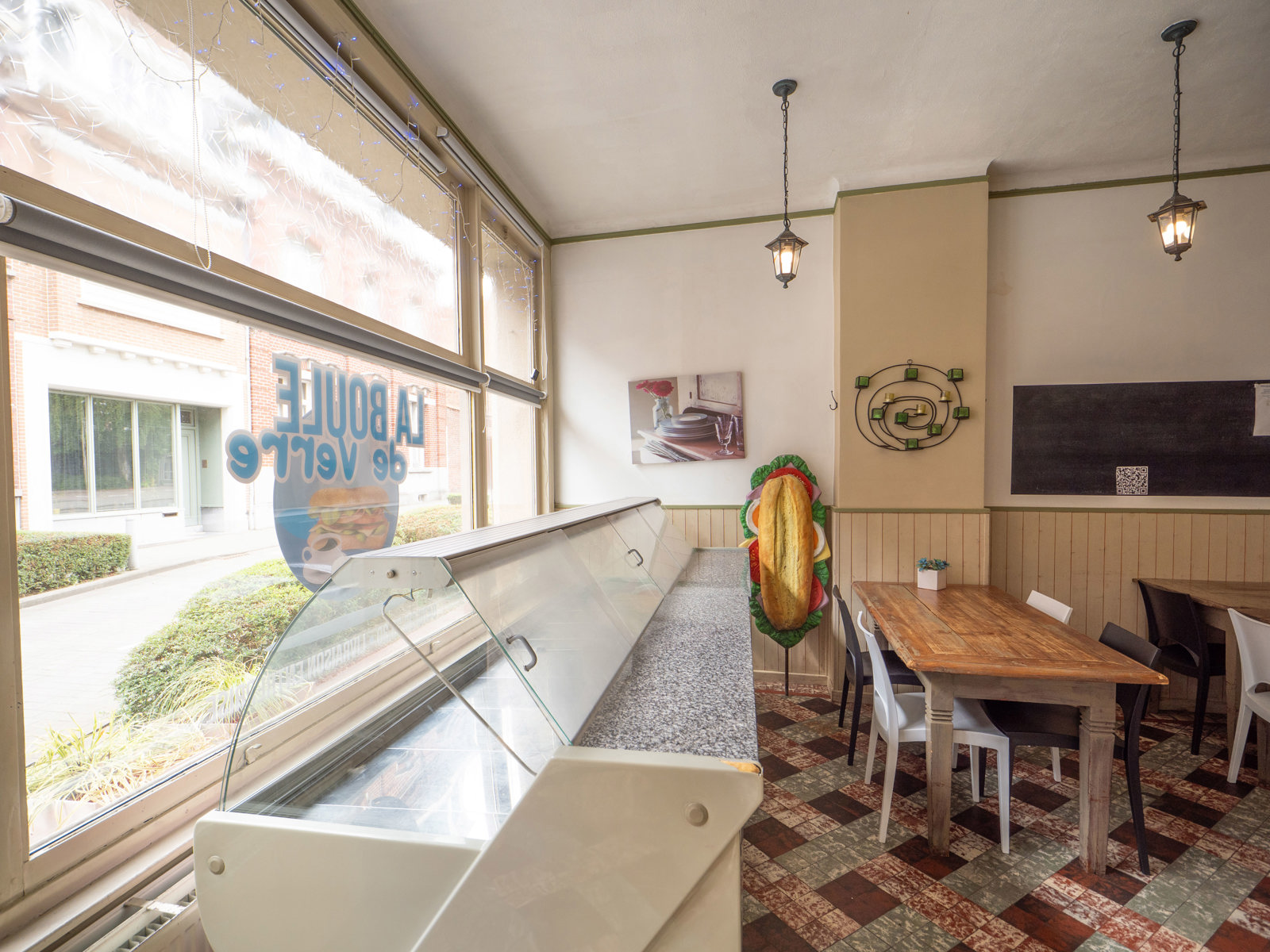 À vendre – Fonds de commerce sandwicherie à Mouscron