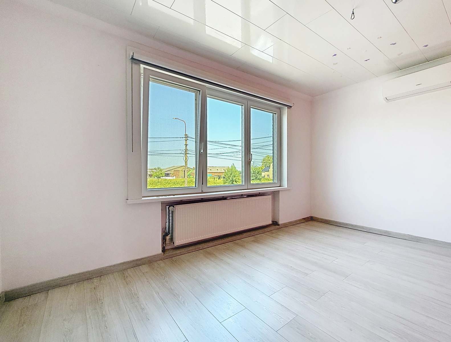 Maison moderne 3 façades, 3 chambres à Mouscron