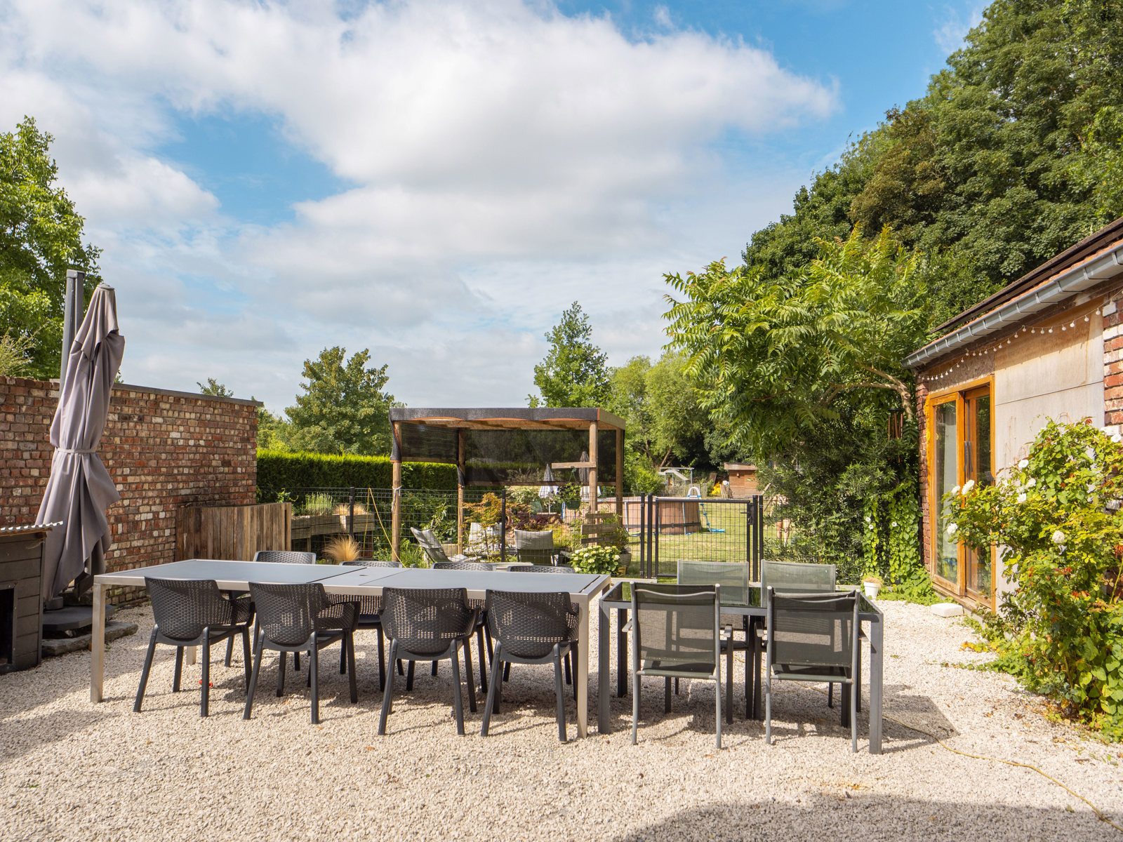 Grande maison d`habitation avec partie locative à Kain