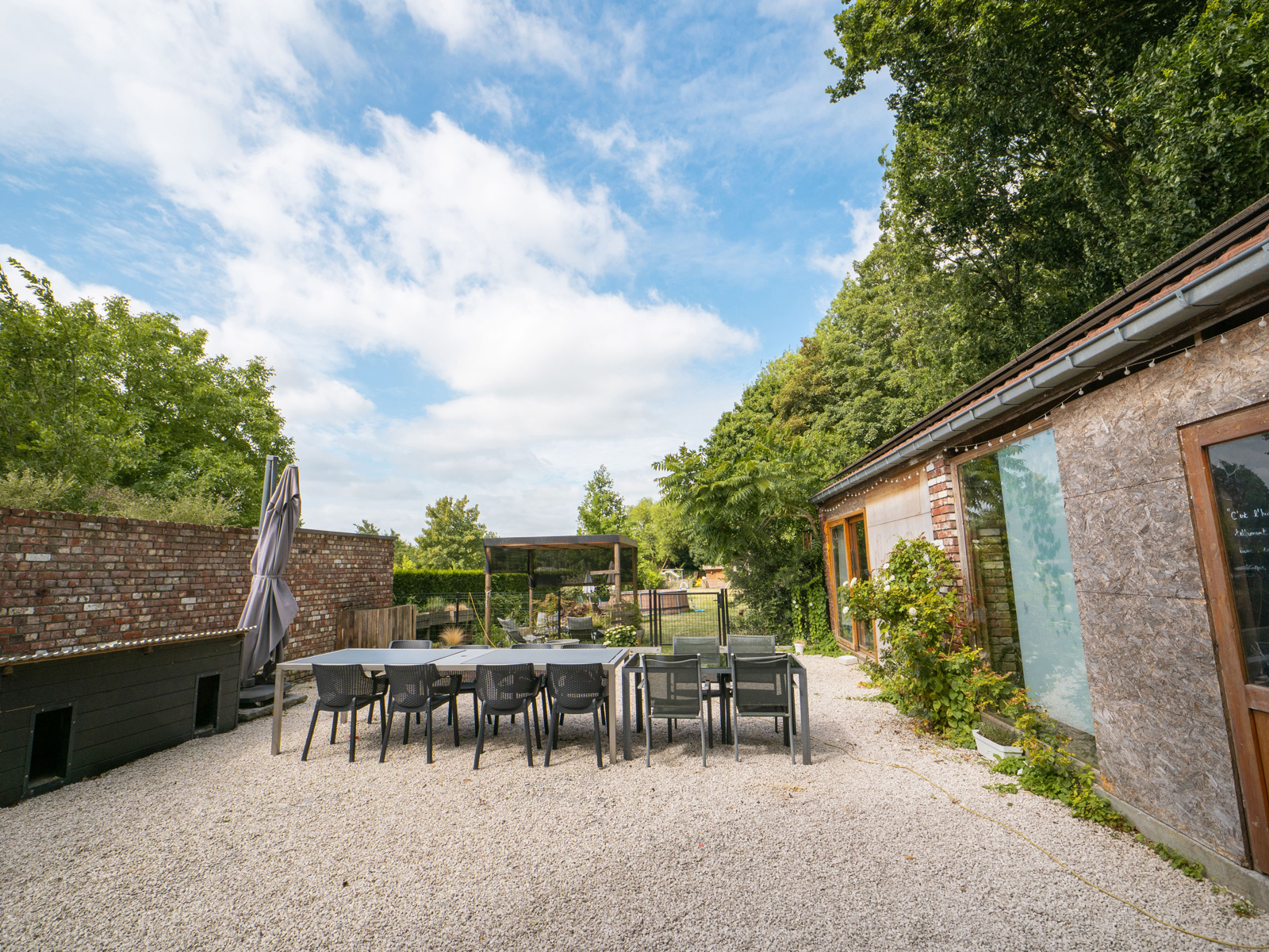 Grande maison d`habitation avec partie locative à Kain