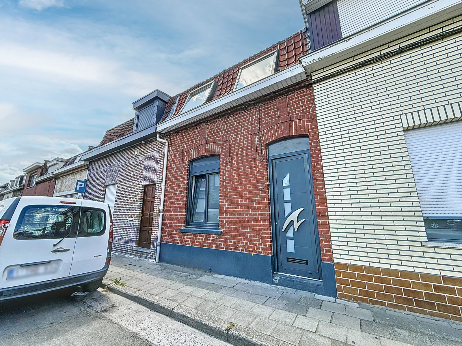 Maison entièrement rénovée, 3 chambres avec jardin