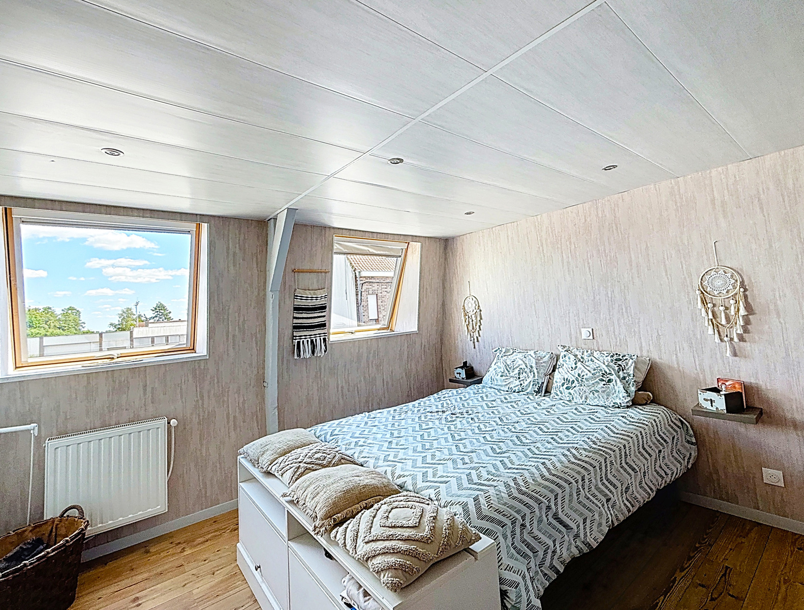 Maison entièrement rénovée, 3 chambres avec jardin