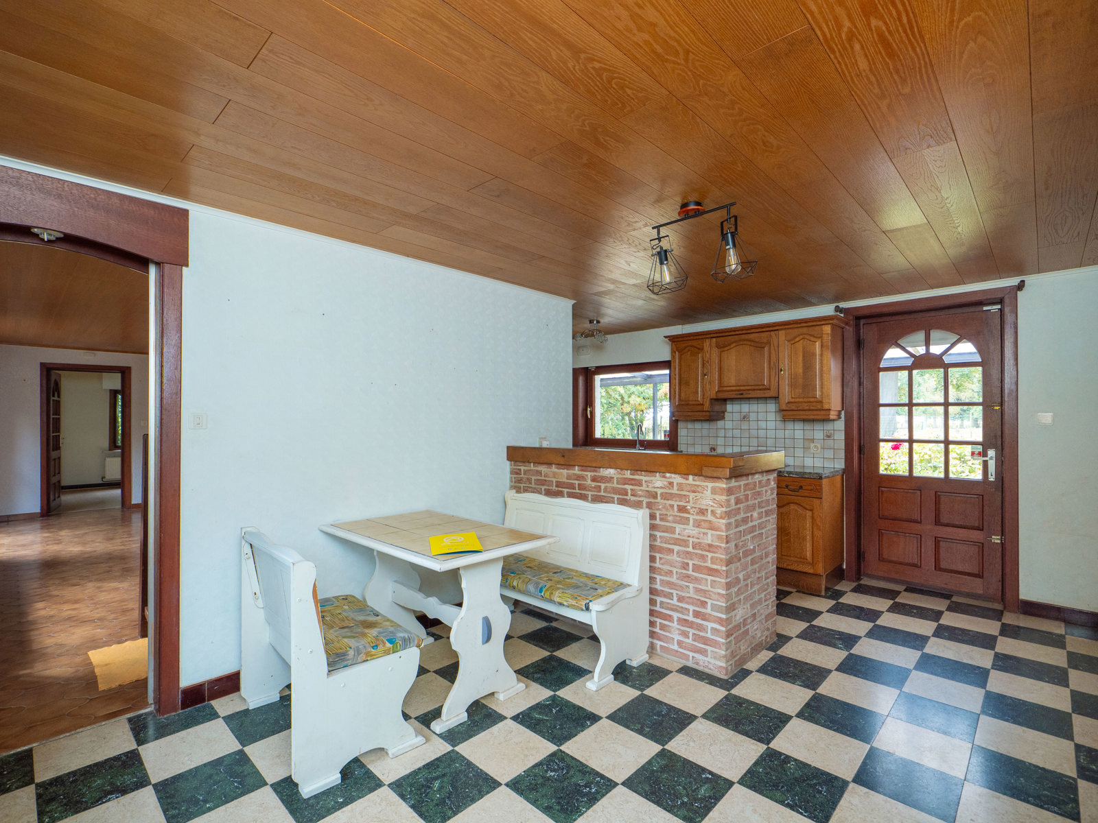 Maison de style cottage à la campagne