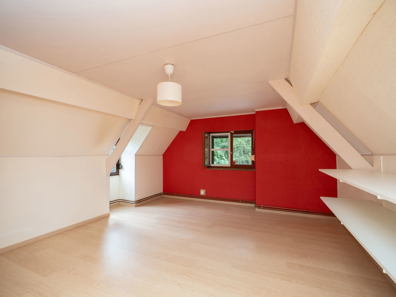 Maison de style cottage à la campagne