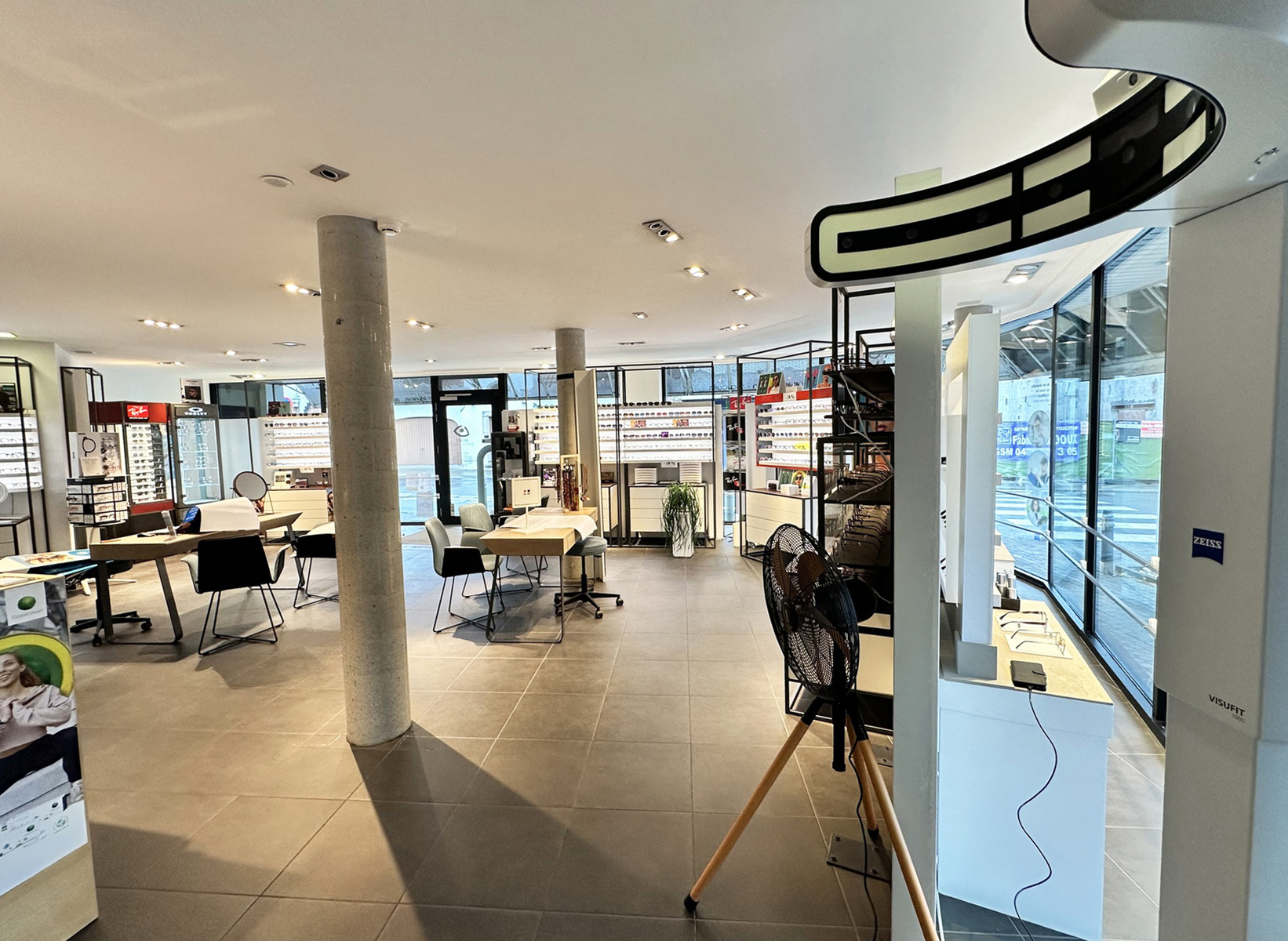 Surface commerciale à louer à Dottignies