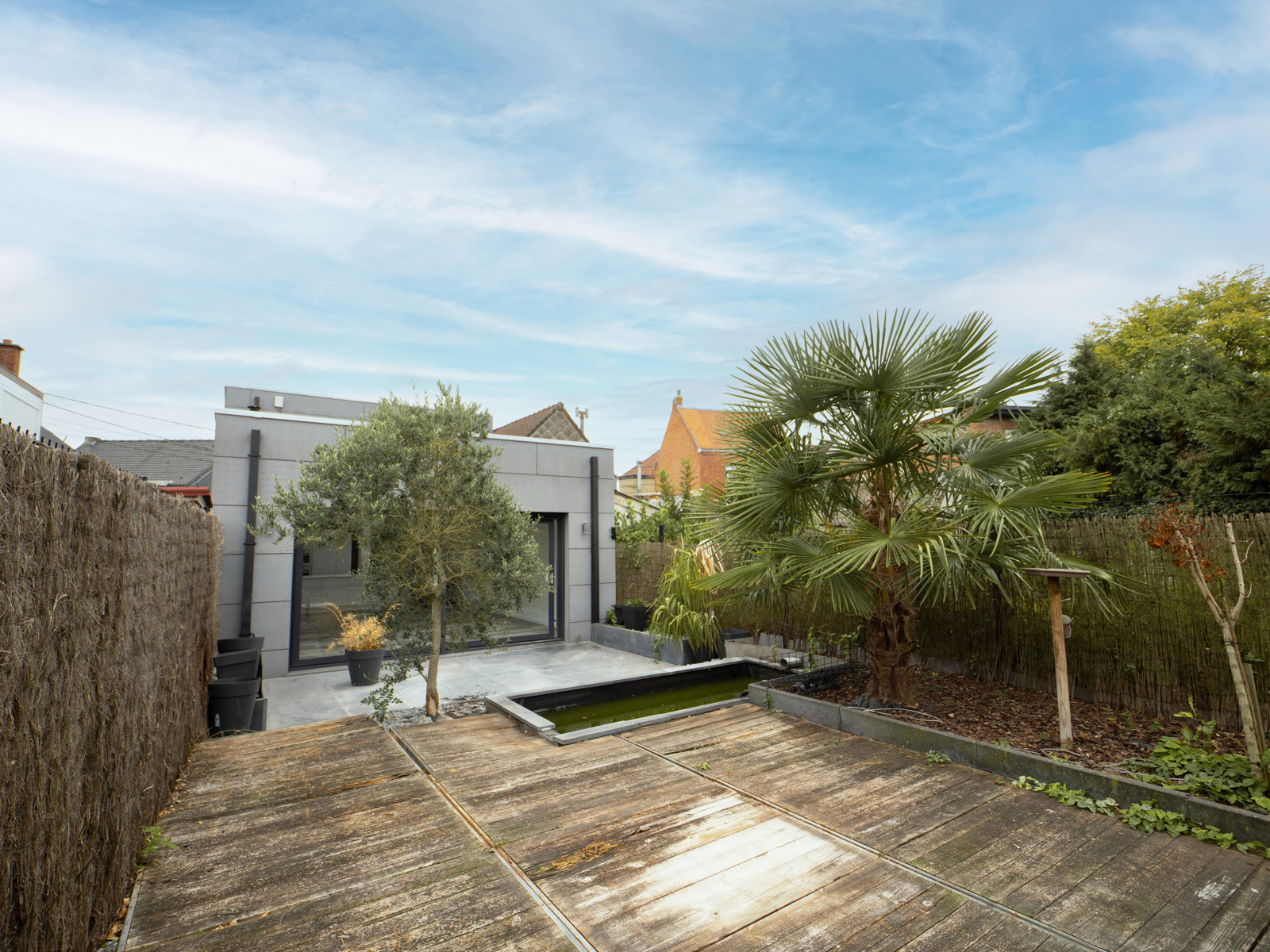 Maison 3 façades récente (2018) avec 4 chambres à Dottignies