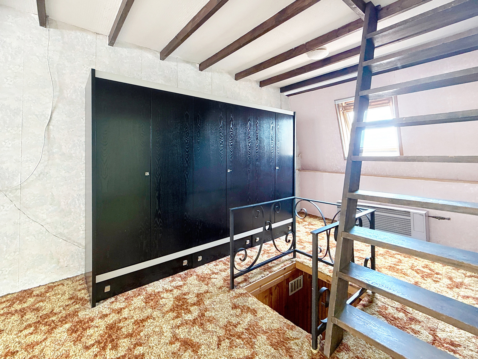 Maison 3 façades avec jardin et garage à rénover à Néchin