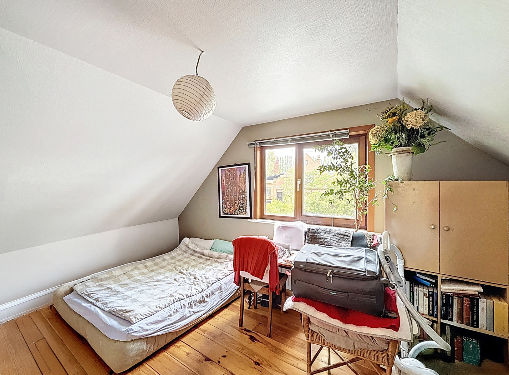 Charmante maison 4 façades sur 1.560 m² – Leers-Nord