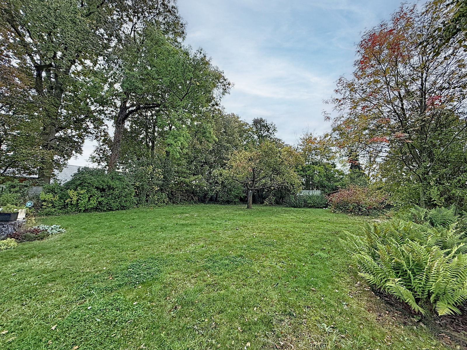 Charmante maison 4 façades sur 1.560 m² – Leers-Nord