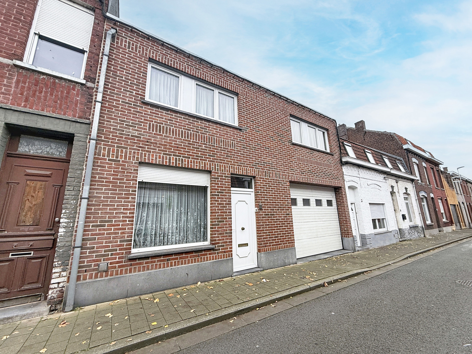 Spacieuse maison - 245 m² habitable avec garage et jardin