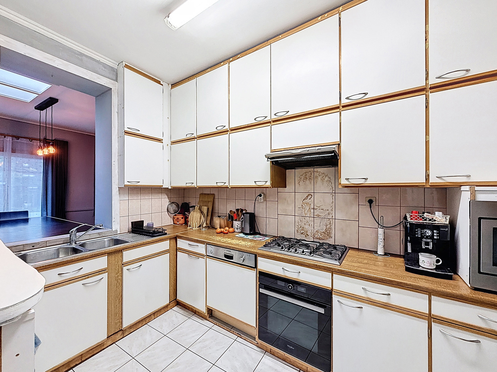 Spacieuse maison - 245 m² habitable avec garage et jardin