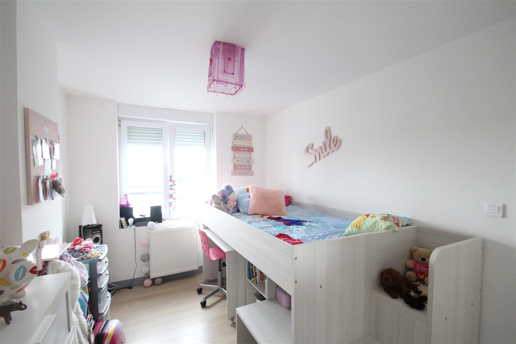 Maison mitoyenne avec 3 chambres et jardin à Leers-Nord