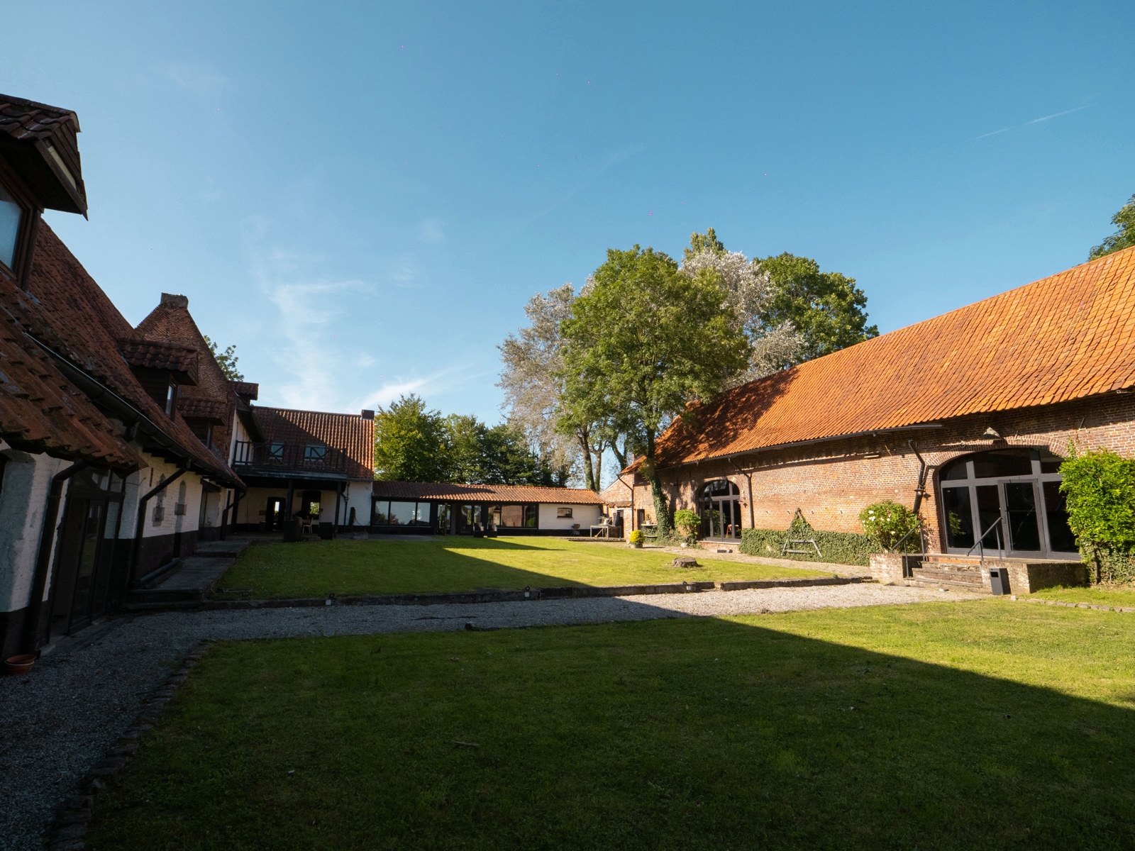 Magnifique ferme en U aux nombreuses possibilités
