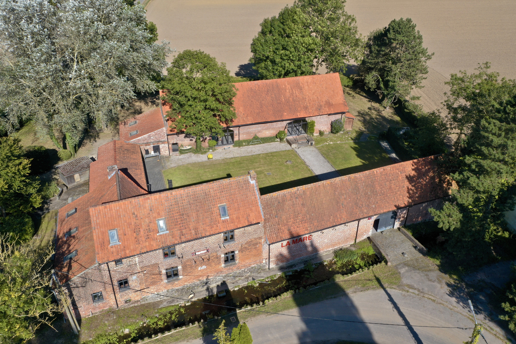 Magnifique ferme en U aux nombreuses possibilités
