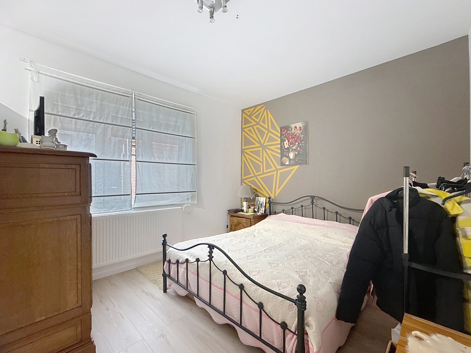 Charmant appartement une chambre en parfait état.