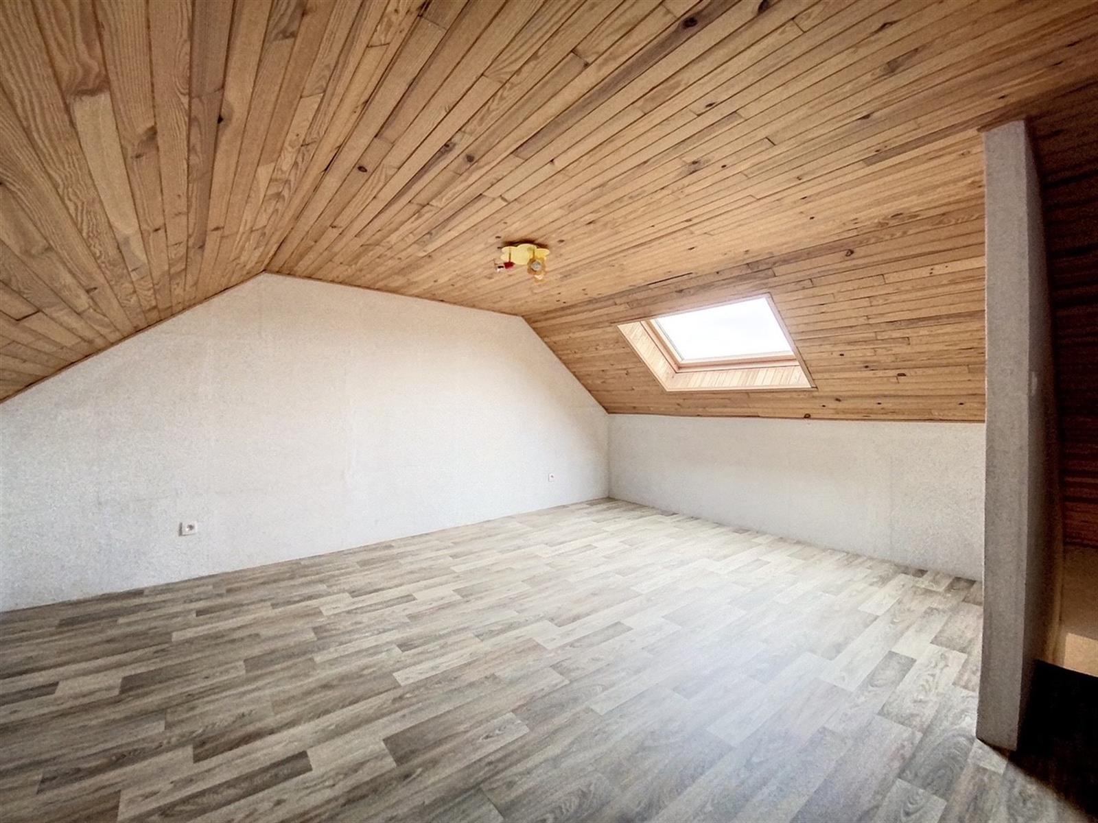 Habitation à rénover partiellement après sinistre