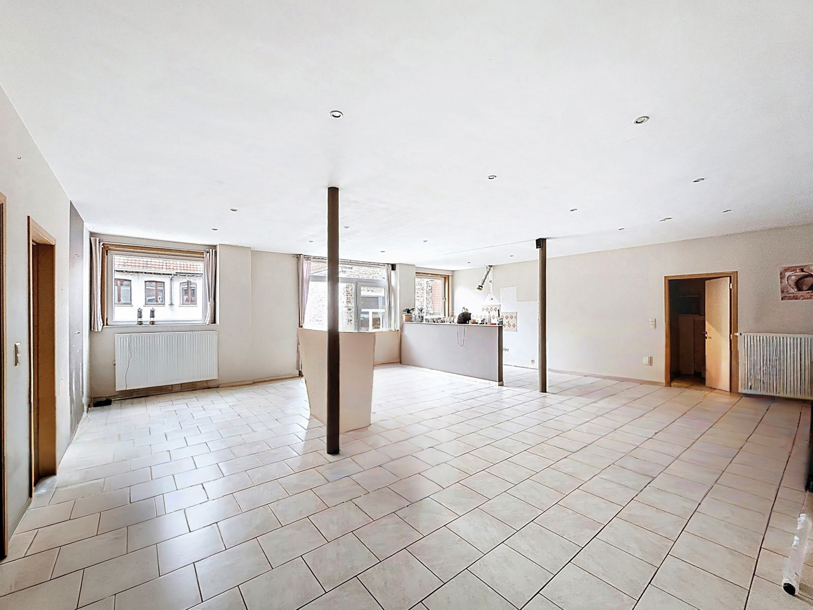 Immeuble mixte dans le centre de Tournai