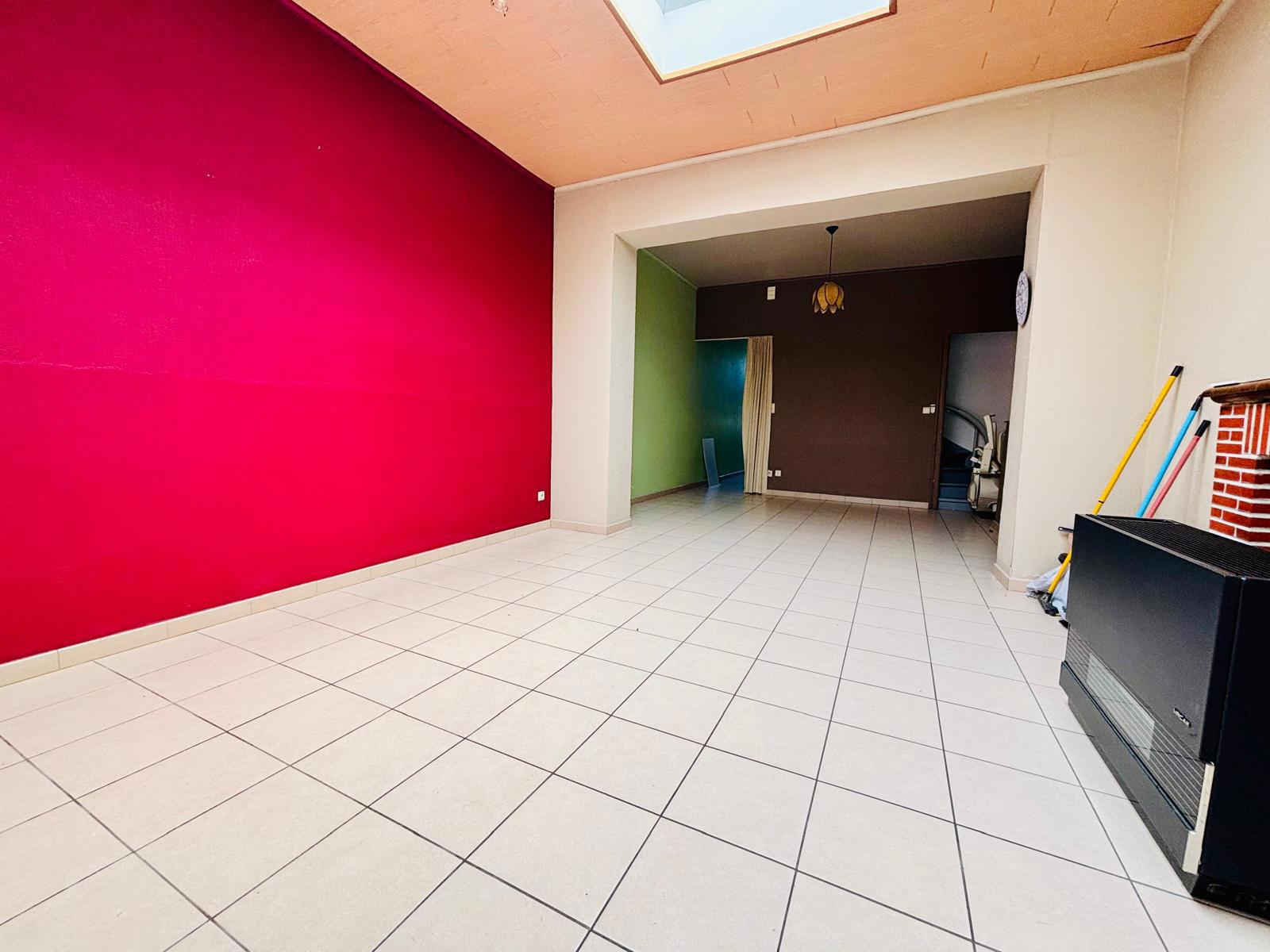 Maison avec un beau potentiel !