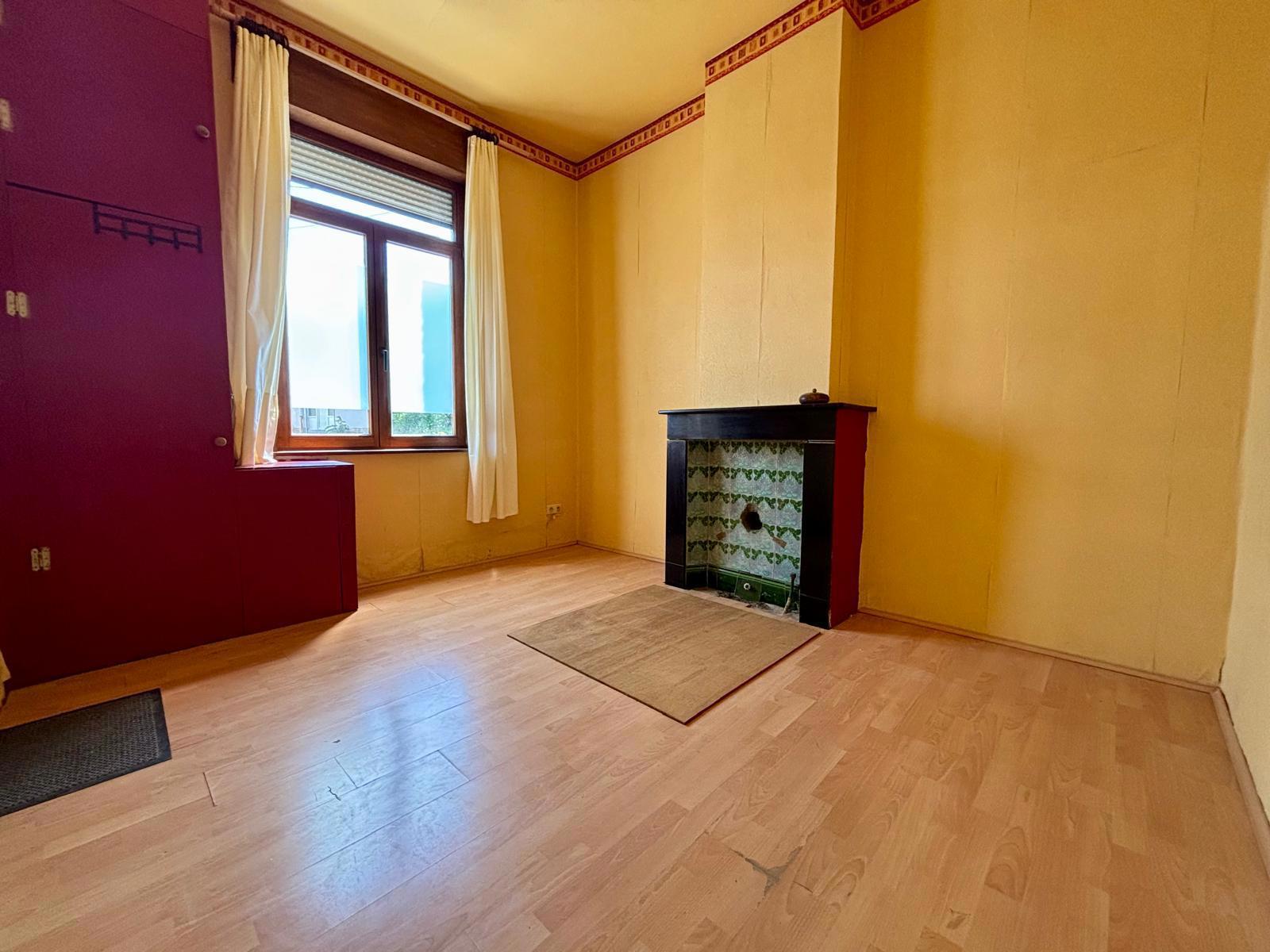 Maison avec un beau potentiel !