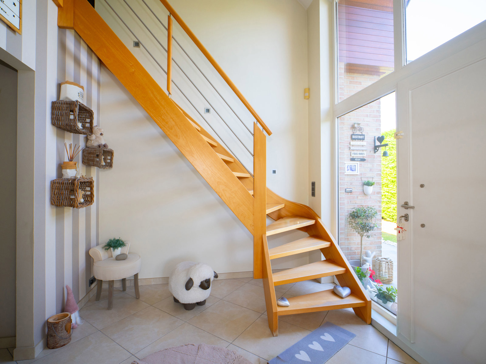 Élégante Villa avec piscine et double garage à Estaimbourg