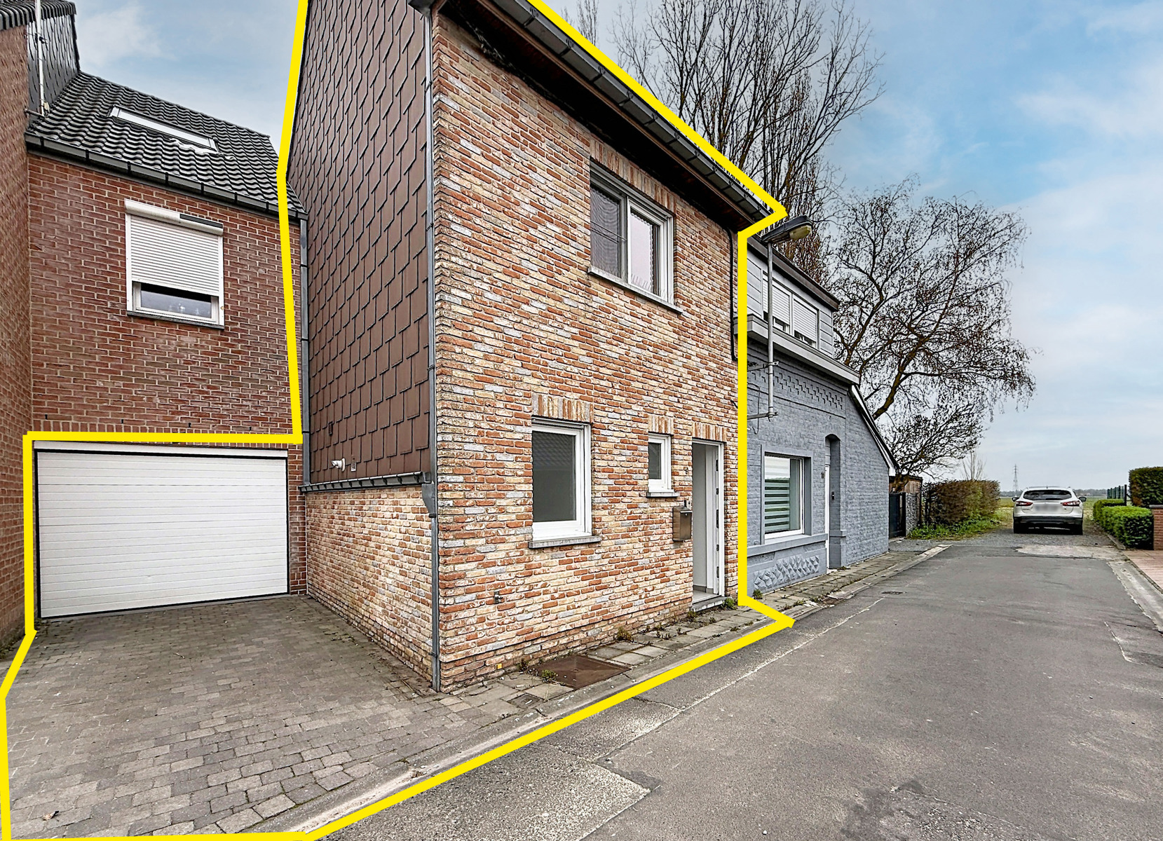 Maison entièrement rénovée avec jardin et garage