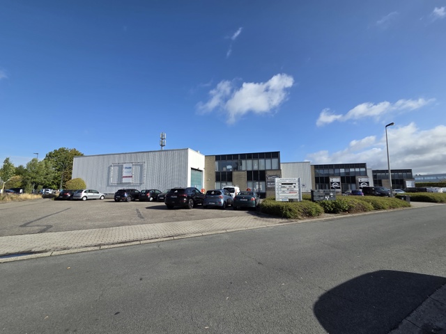 Offices & warehouse - for rent - 2630 Aartselaar