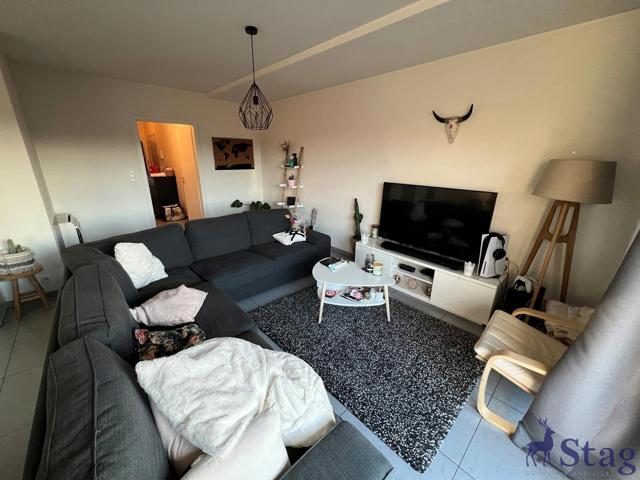 Lumineux appartement 2 chambres avec terrasse