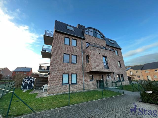Lumineux appartement 2 chambres avec terrasse
