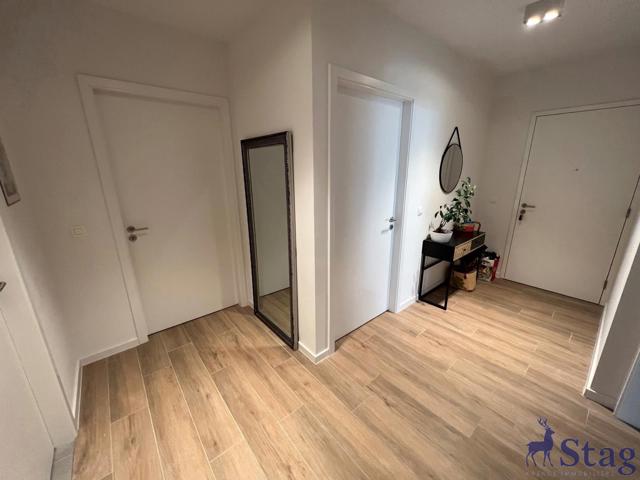 Appartement 2 chambres au rez-de-chaussée
