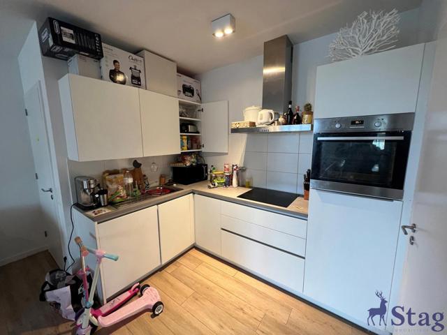 Appartement 3 chambres avec terrasse, parking et cave