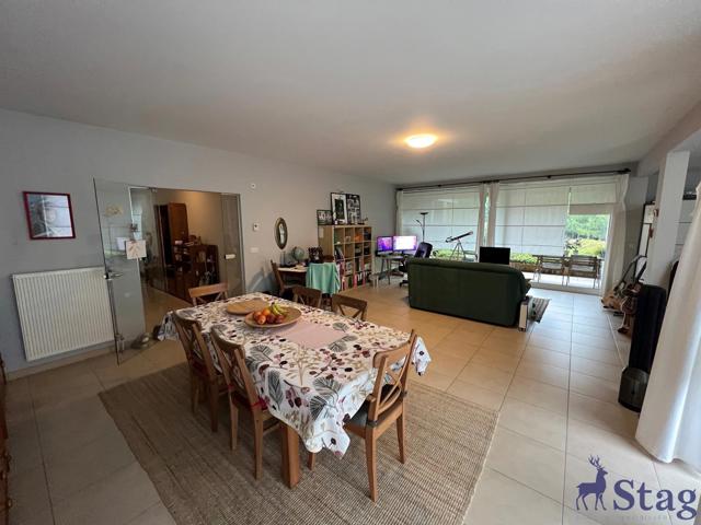 Magnifique appartement 3 chambres, parking et cave