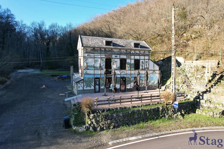 Maison de commerce à grand potentiel
